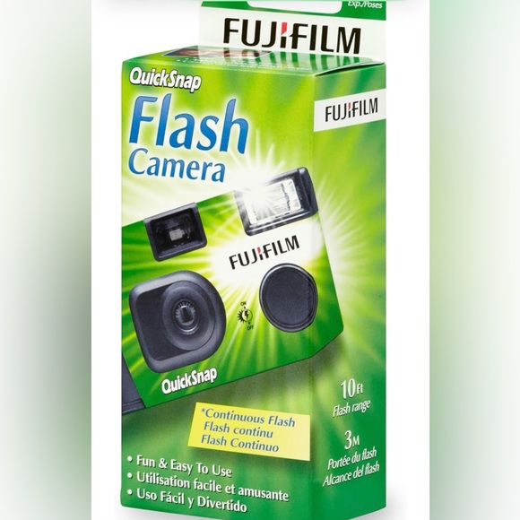 Fujifilm Green and Black Disposable Camera - Picture 3 of 4